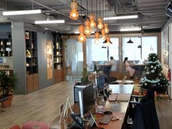 Clemenceau Avenue (D9), Office #454786841